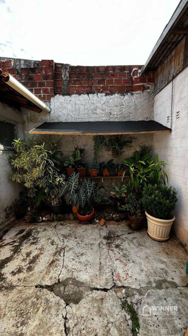 Casa à venda com 3 quartos, 180m² - Foto 18