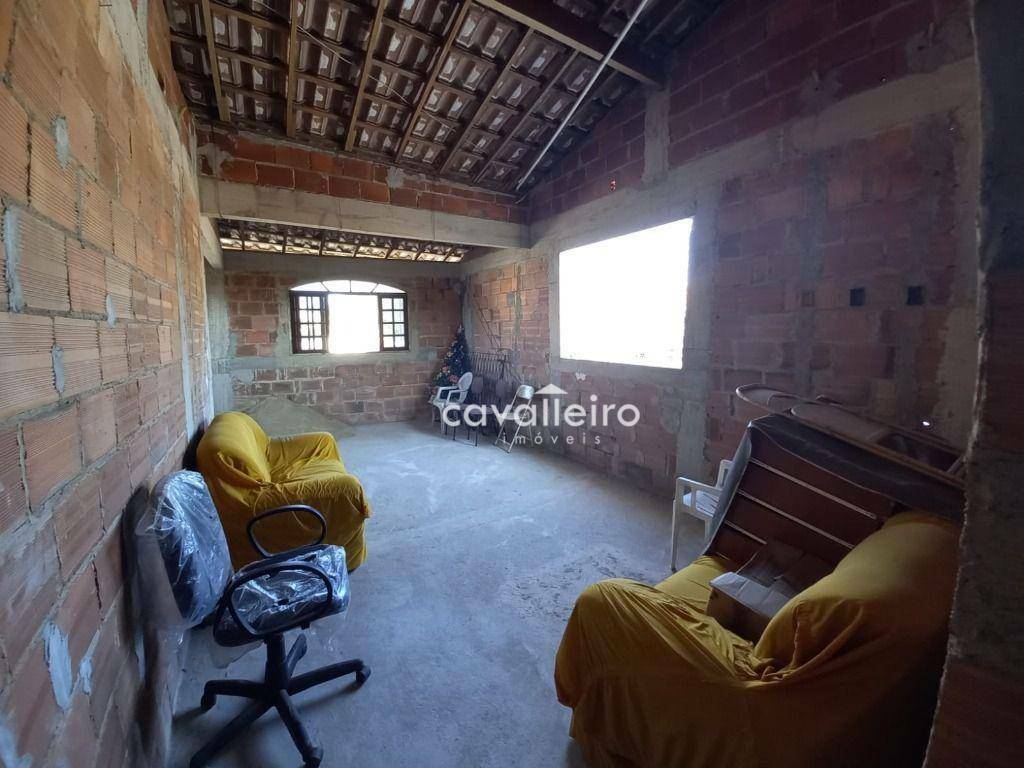 Casa à venda com 4 quartos, 120m² - Foto 16