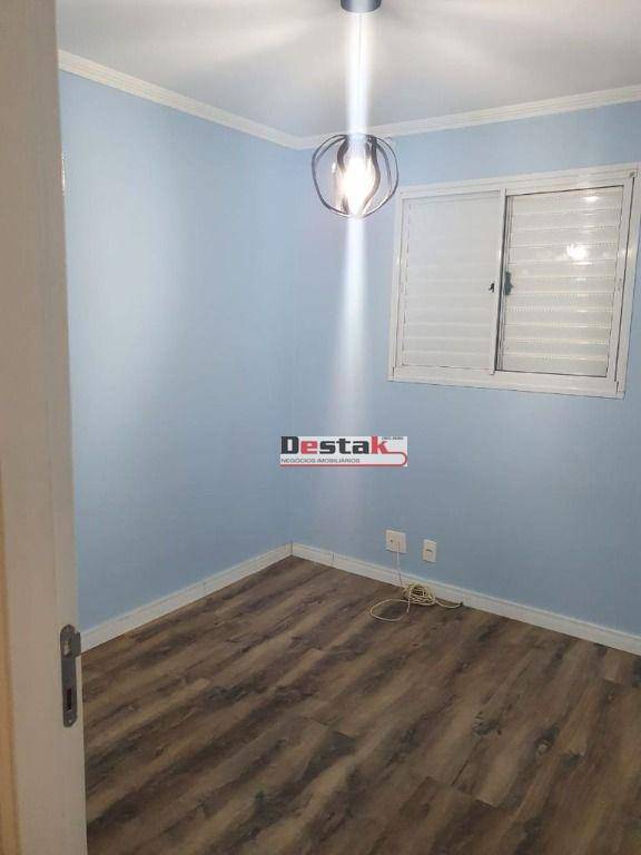 Apartamento à venda com 3 quartos, 60m² - Foto 3