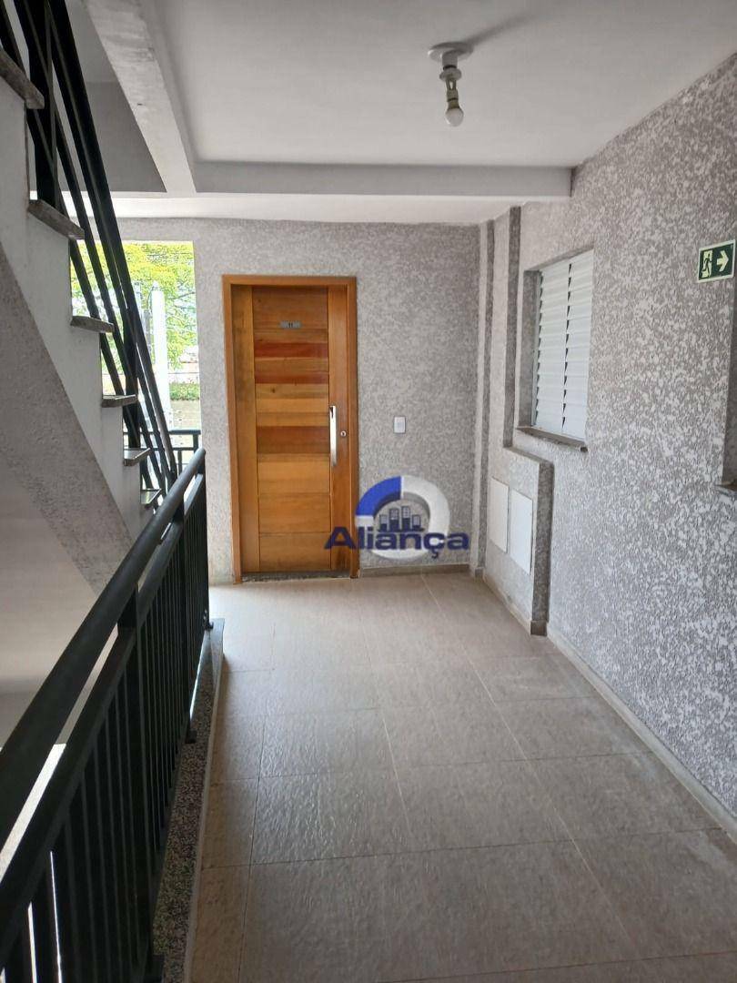 Apartamento à venda com 3 quartos, 54m² - Foto 6