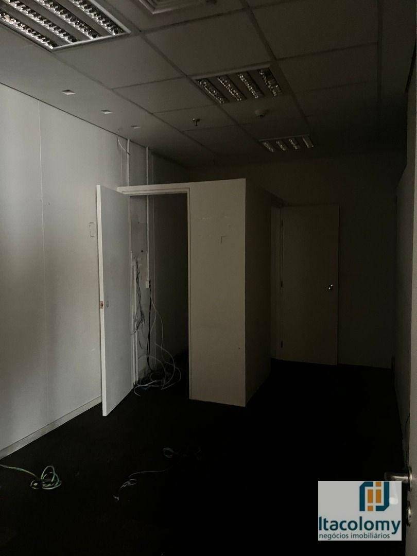 Conjunto Comercial-Sala para alugar, 2236m² - Foto 11