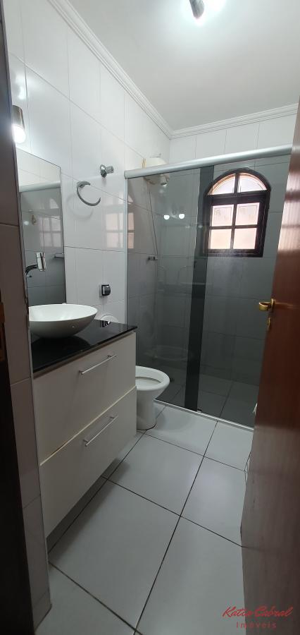 Casa para alugar com 3 quartos, 180m² - Foto 19