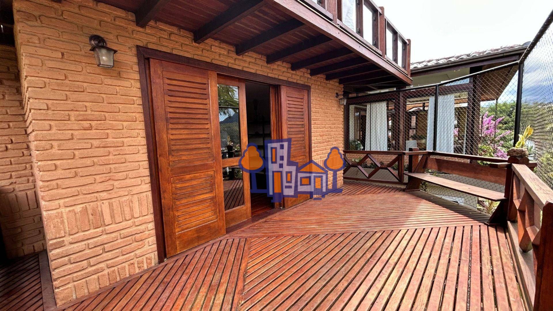 Casa de Condomínio à venda com 3 quartos, 207m² - Foto 17