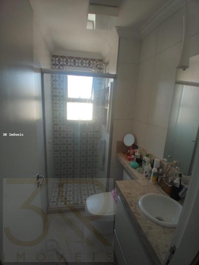 Apartamento à venda com 3 quartos, 105m² - Foto 11