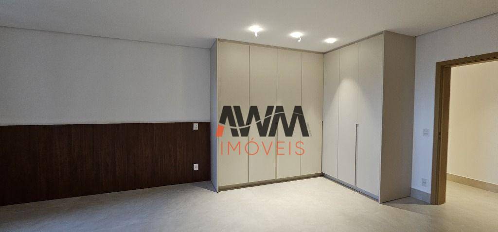 Apartamento à venda com 4 quartos, 227m² - Foto 14