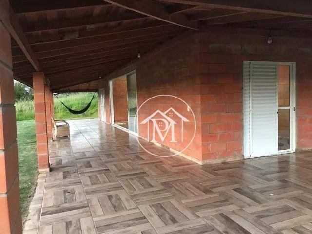 Chácara à venda com 3 quartos, 235m² - Foto 10