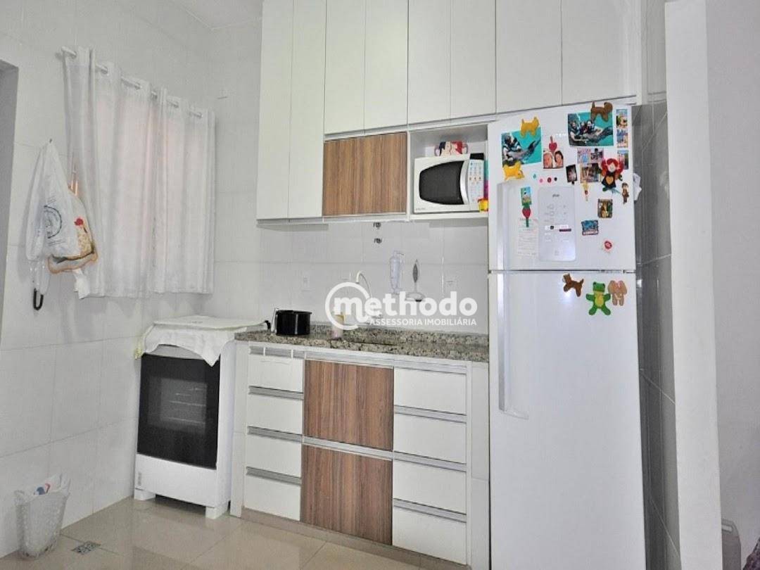 Casa à venda com 3 quartos, 140m² - Foto 4