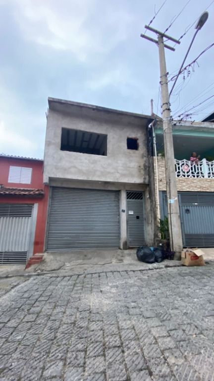 Sobrado, 3 quartos, 220 m² - Foto 1