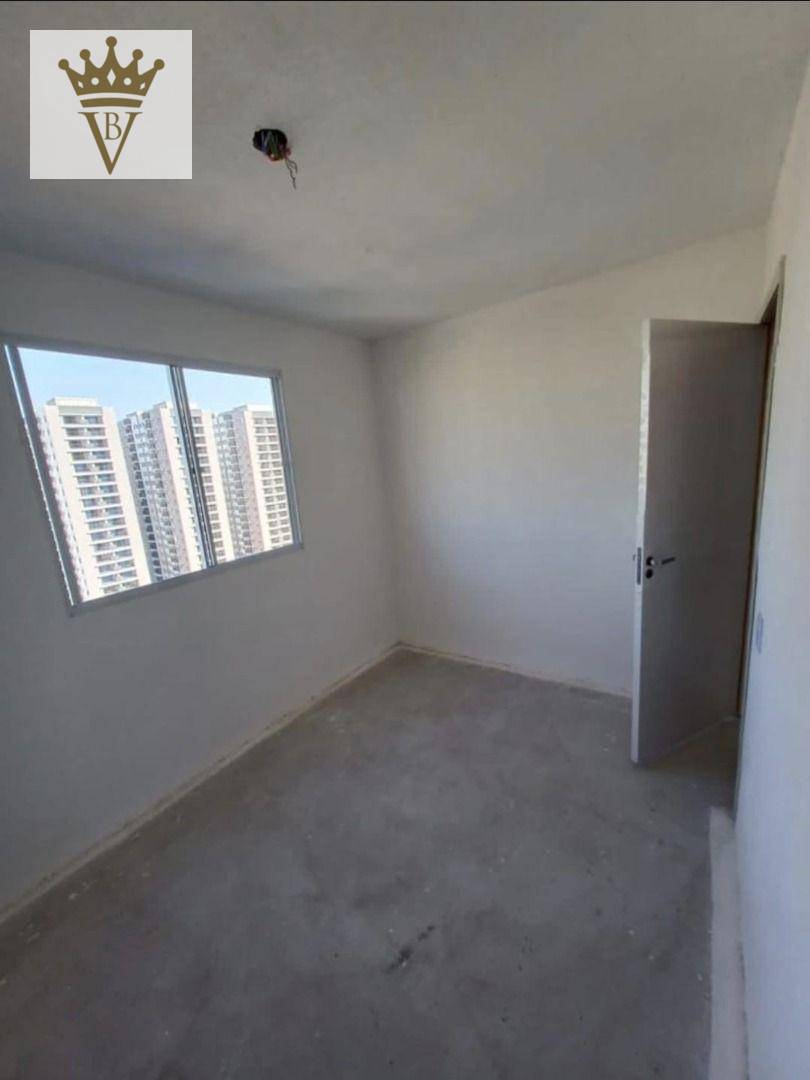 Apartamento à venda com 2 quartos, 42m² - Foto 3