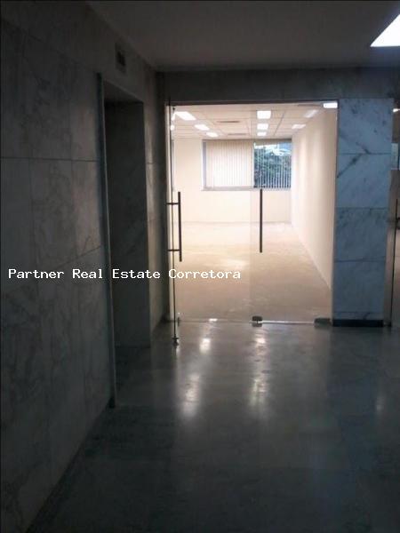 Conjunto Comercial-Sala para alugar com 1 quarto, 385m² - Foto 6