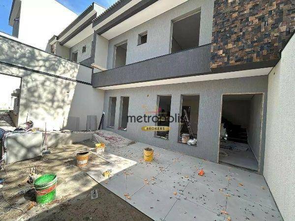 Sobrado à venda com 3 quartos, 116m² - Foto 1