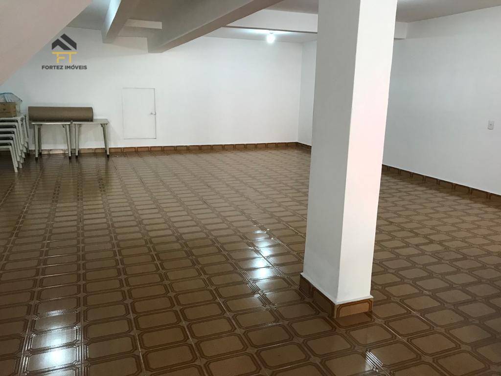 Casa à venda com 2 quartos, 280m² - Foto 16