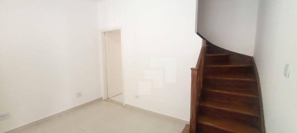 Casa à venda e aluguel com 2 quartos, 120m² - Foto 5