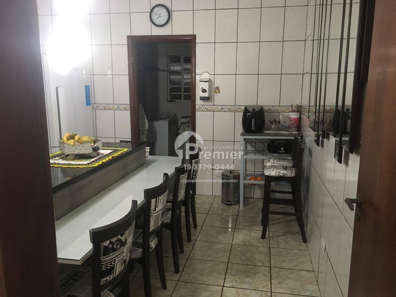 Casa à venda com 3 quartos, 168m² - Foto 8