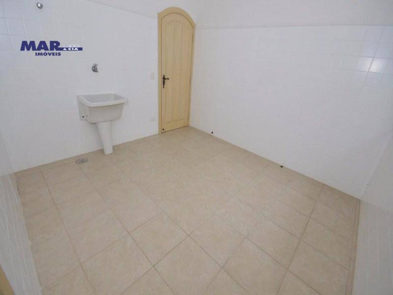 Casa à venda com 13 quartos, 1500m² - Foto 25