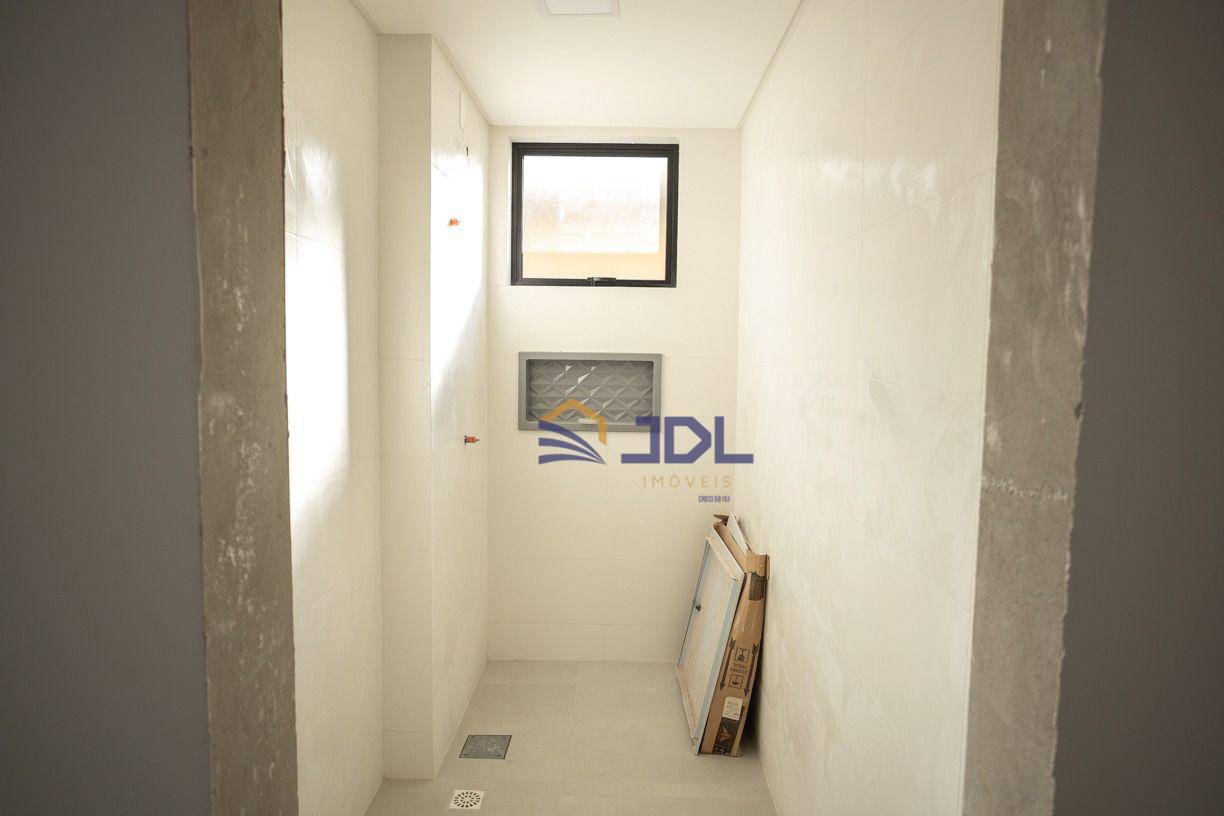 Apartamento à venda com 2 quartos, 80m² - Foto 7