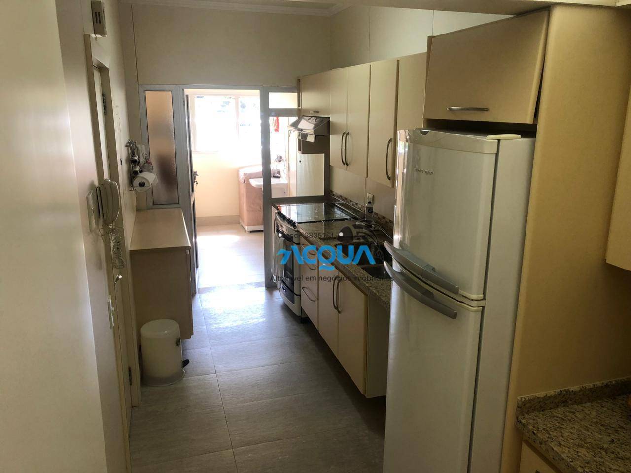 Apartamento à venda com 3 quartos, 143m² - Foto 6