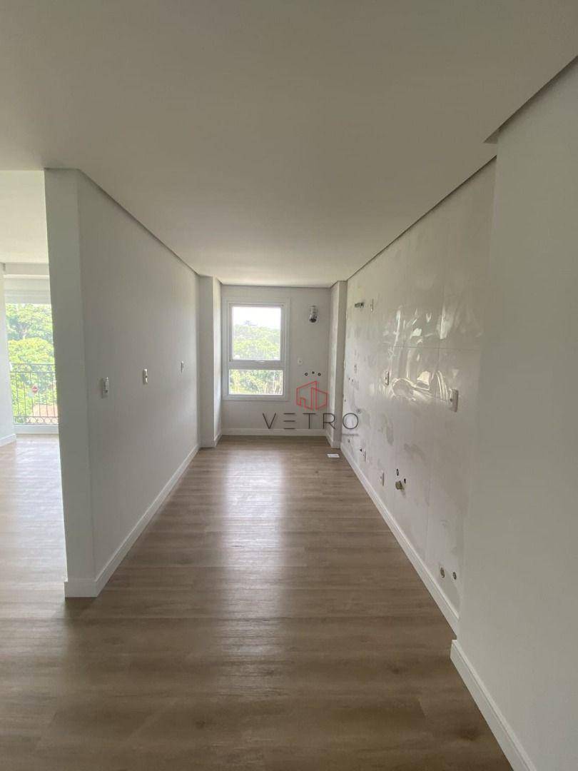 Apartamento à venda com 2 quartos, 110m² - Foto 5