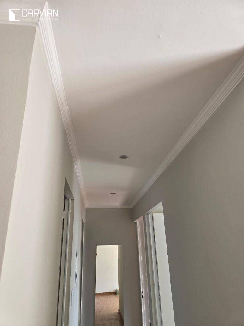 Apartamento à venda com 3 quartos, 66m² - Foto 3