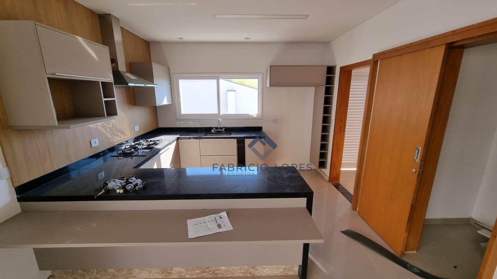 Casa à venda e aluguel com 3 quartos, 320m² - Foto 11