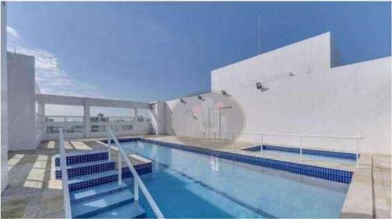 Apartamento para alugar com 2 quartos, 72m² - Foto 20