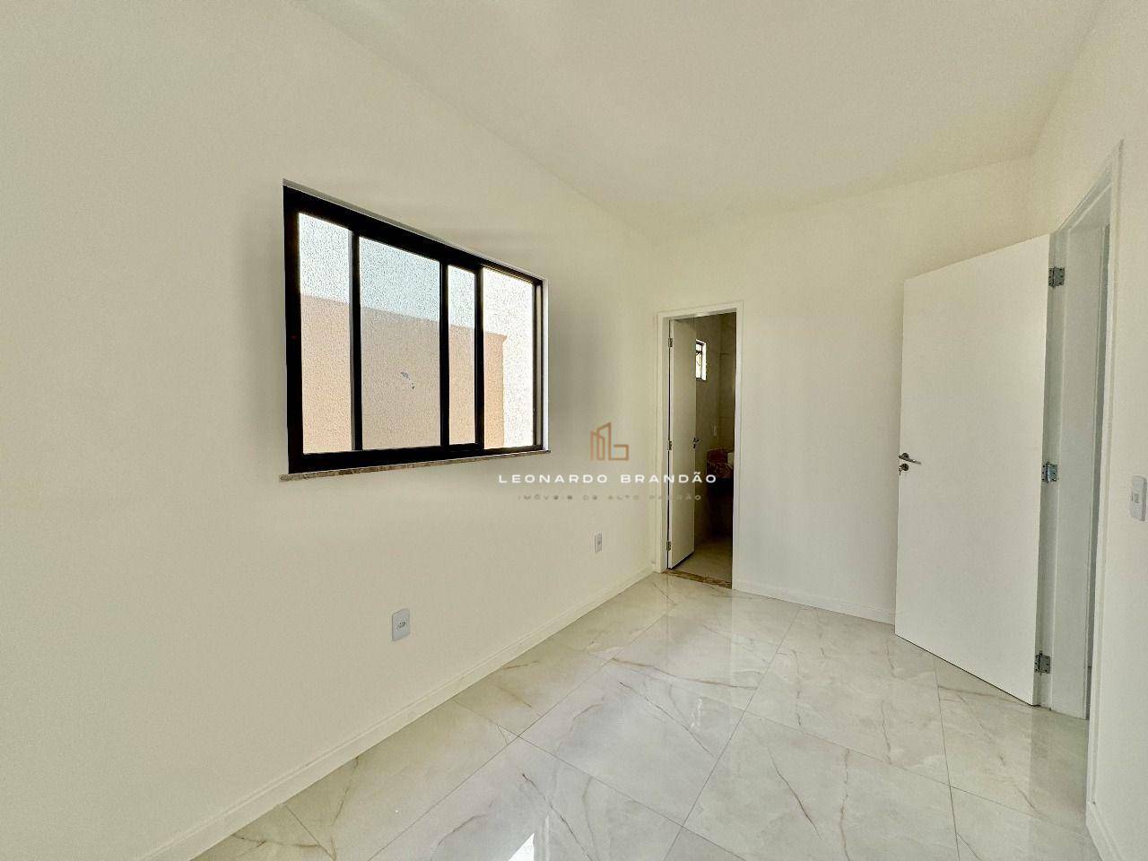 Casa à venda com 4 quartos, 132m² - Foto 15