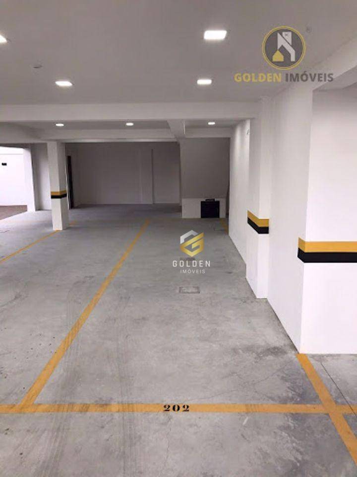 Apartamento à venda com 3 quartos, 133m² - Foto 19