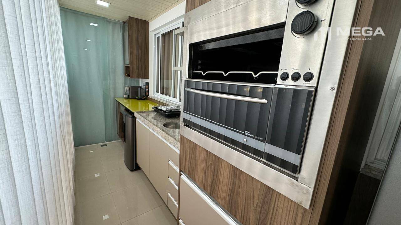 Apartamento à venda com 3 quartos, 113m² - Foto 7