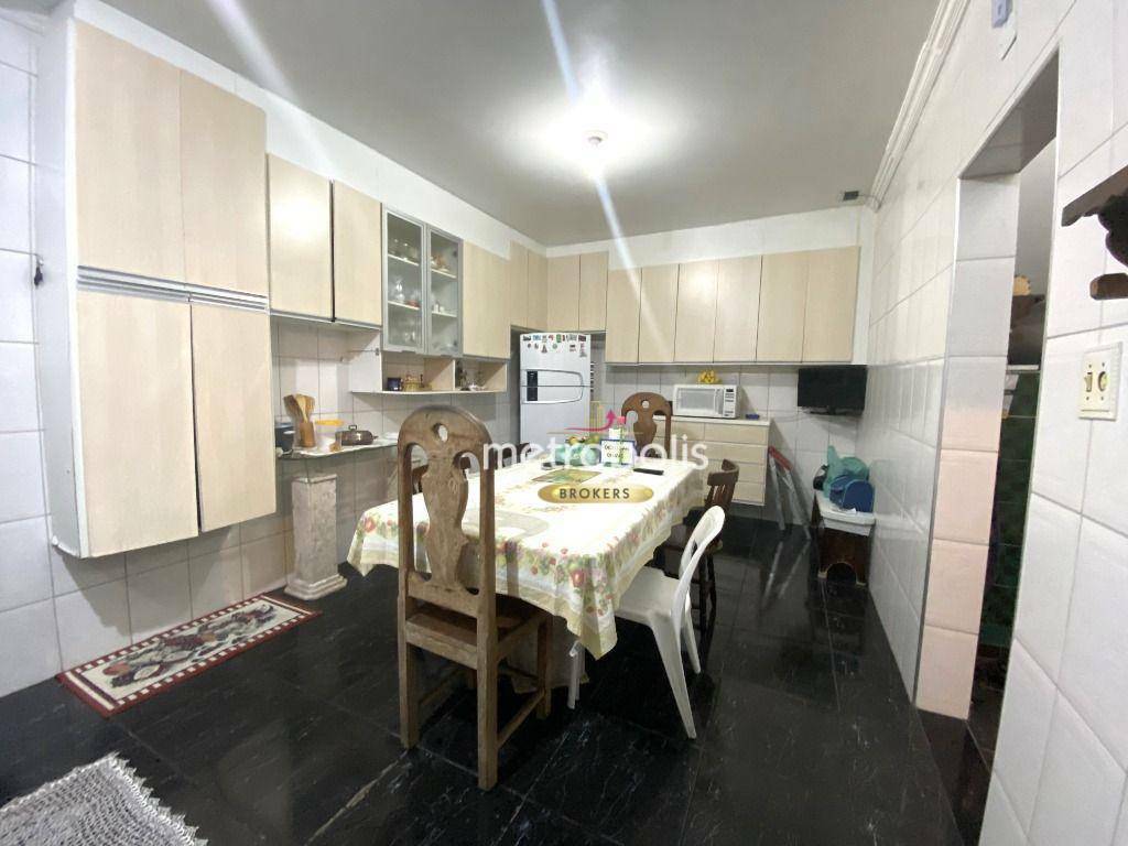 Sobrado à venda com 3 quartos, 180m² - Foto 4