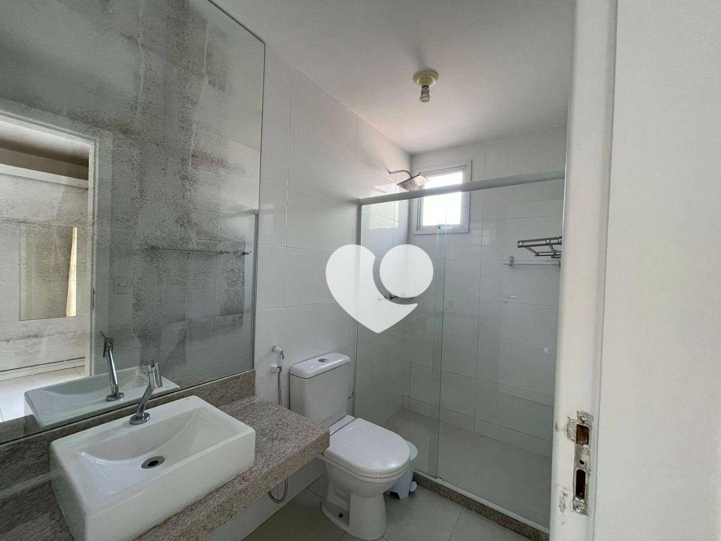 Apartamento à venda com 3 quartos, 136m² - Foto 21