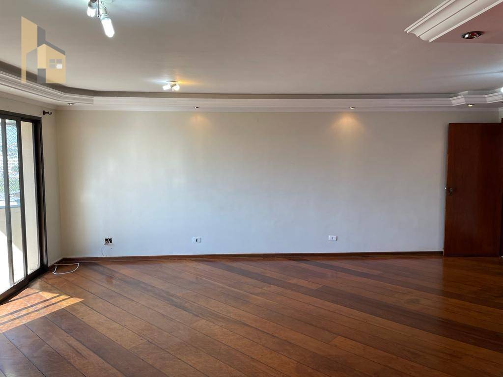 Apartamento à venda com 3 quartos, 160m² - Foto 1