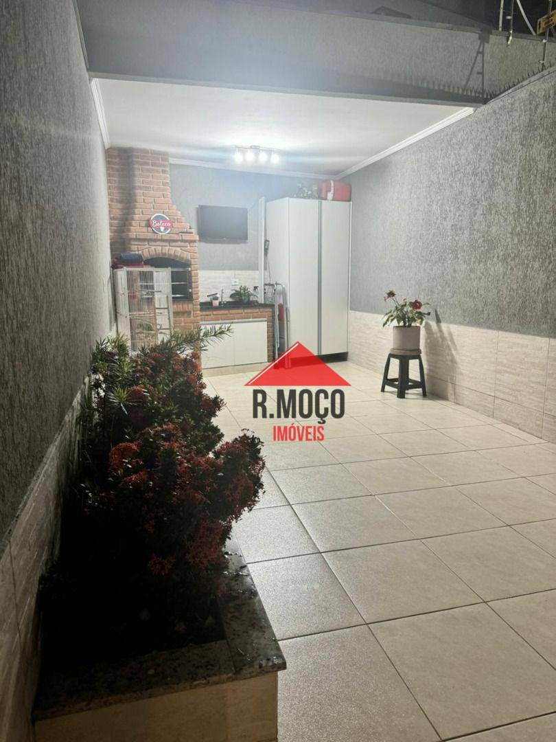 Sobrado à venda com 3 quartos, 180m² - Foto 30