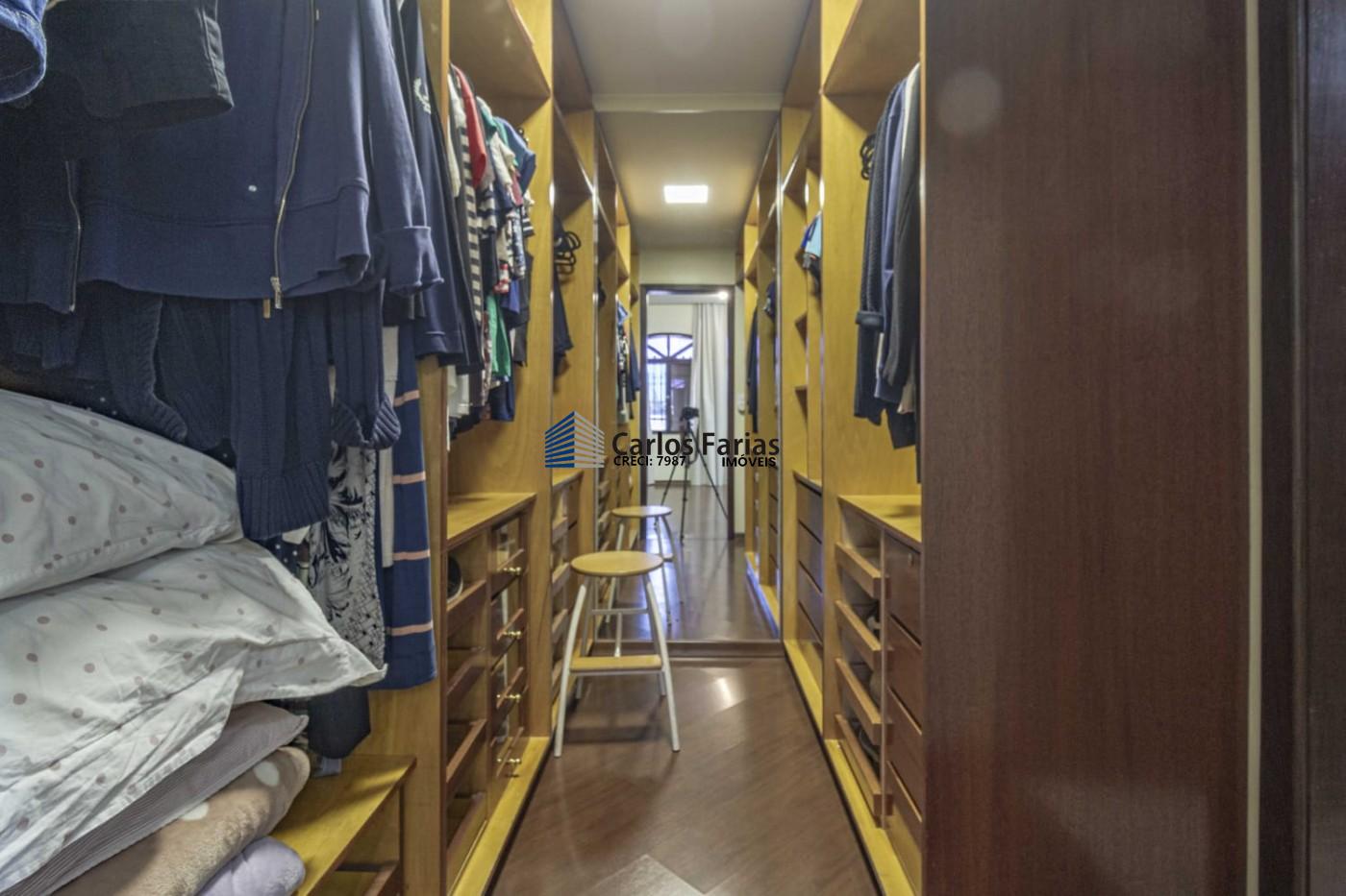 Casa à venda com 6 quartos, 450m² - Foto 24