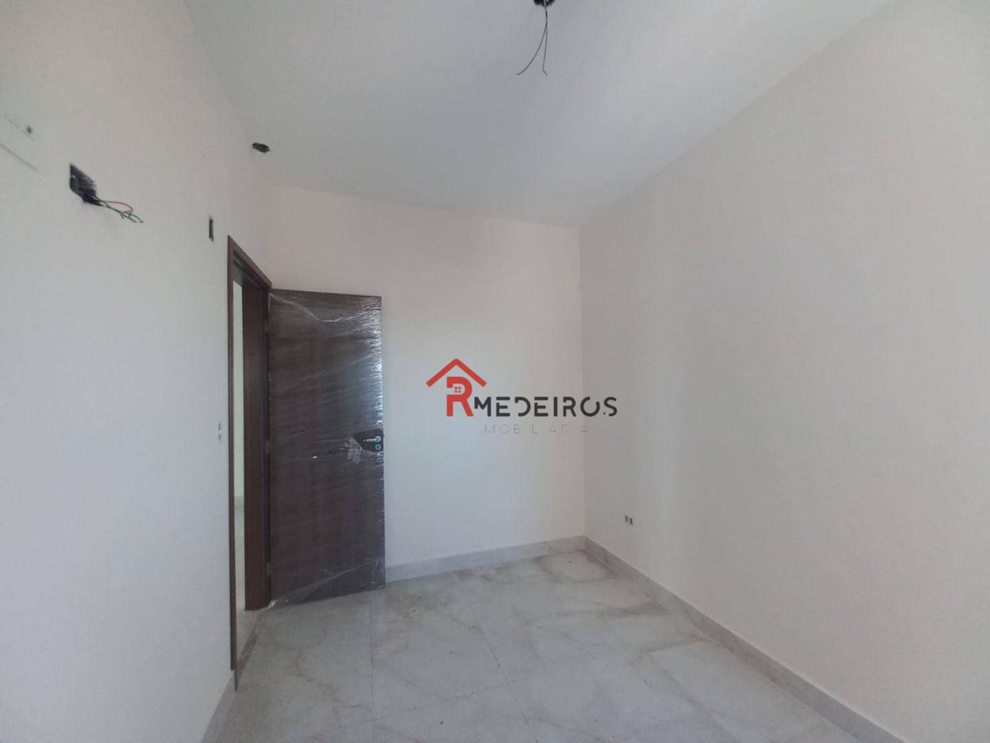 Apartamento à venda com 2 quartos, 65m² - Foto 11