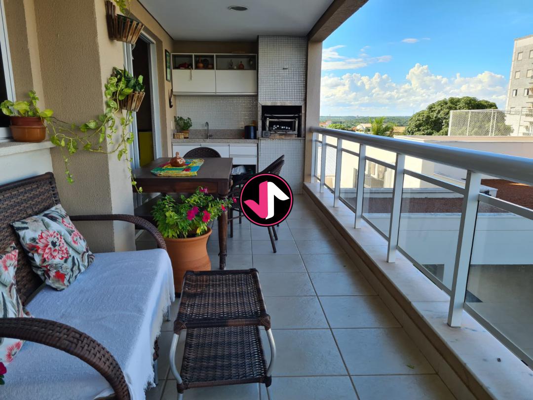 Apartamento à venda com 4 quartos, 147m² - Foto 1