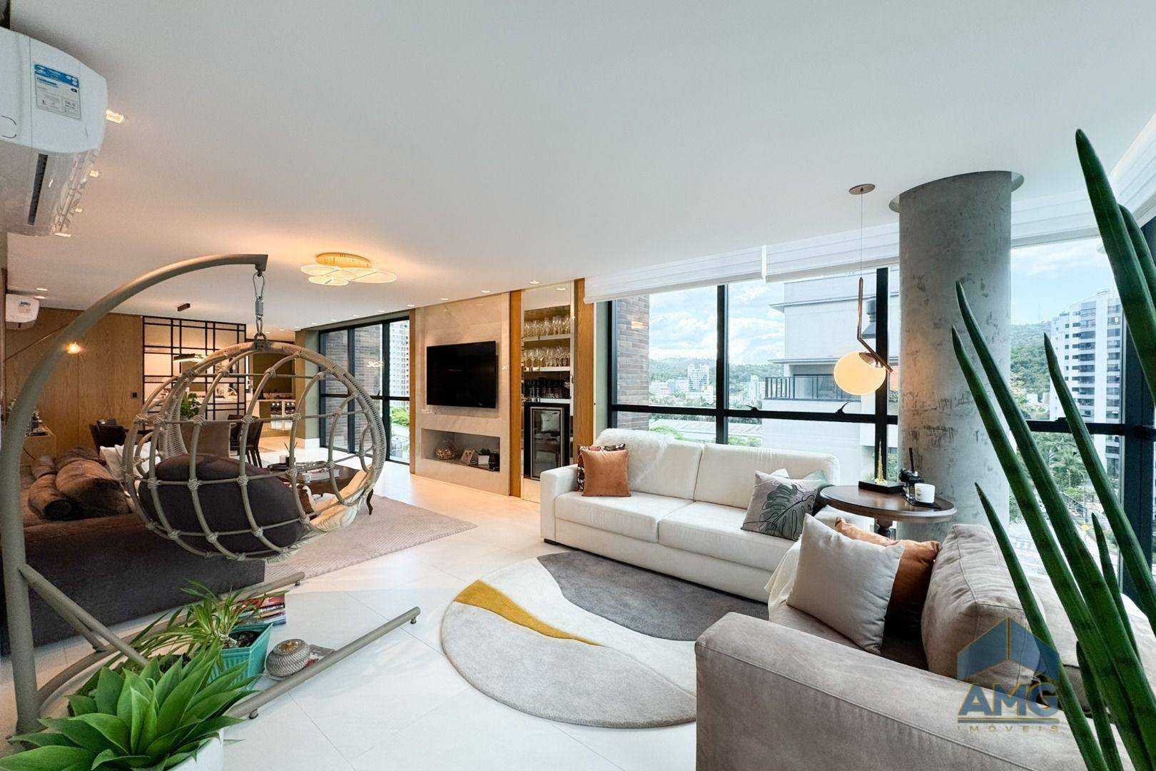 Apartamento, 4 quartos, 198 m² - Foto 1