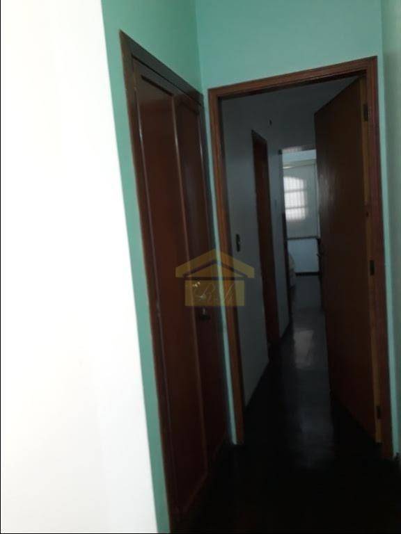 Sobrado à venda com 3 quartos, 250m² - Foto 23