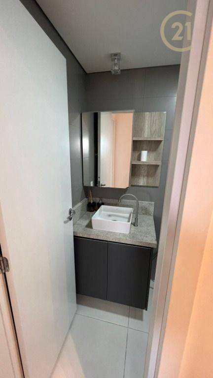 Apartamento à venda com 2 quartos, 67m² - Foto 25