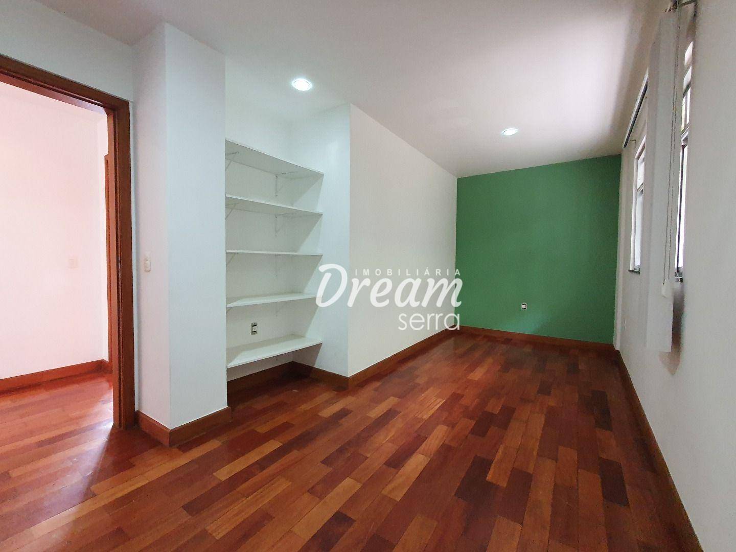 Casa de Condomínio à venda com 7 quartos, 430m² - Foto 63