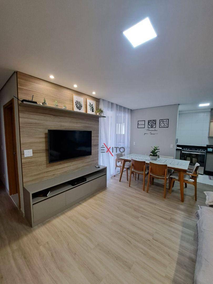 Apartamento à venda com 3 quartos, 101m² - Foto 1