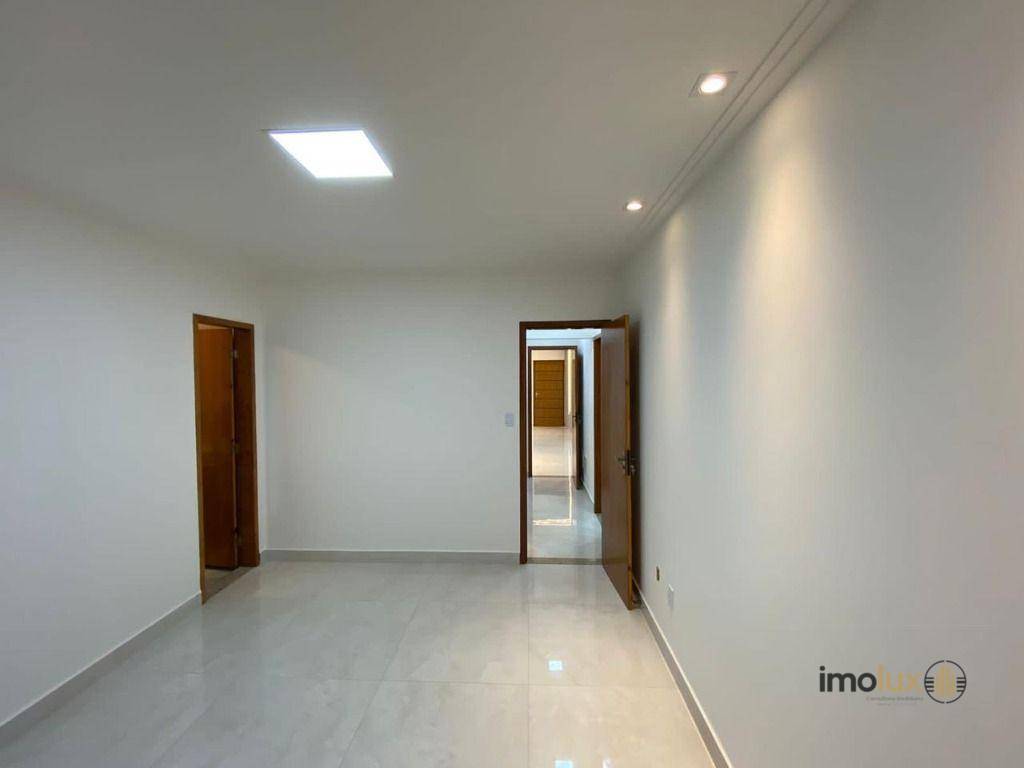 Apartamento à venda com 3 quartos, 266m² - Foto 6