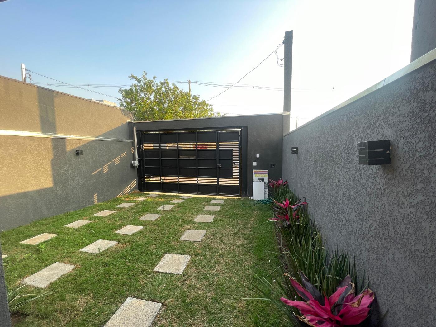 Casa à venda com 3 quartos, 140m² - Foto 3