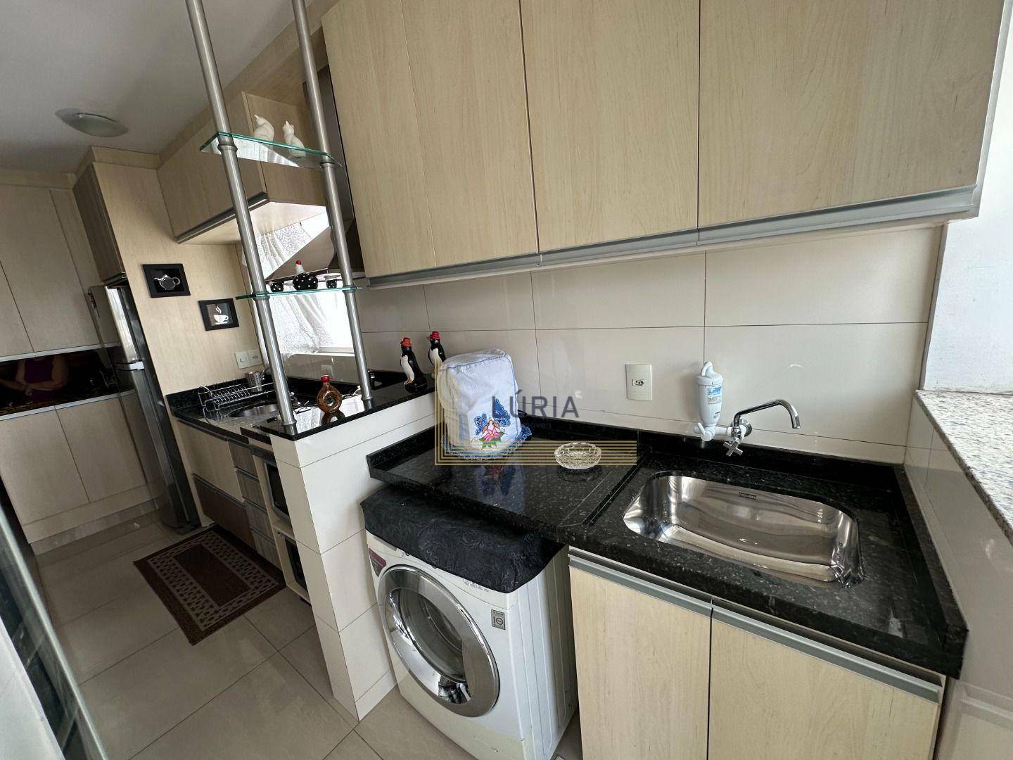 Apartamento à venda com 2 quartos, 77m² - Foto 14