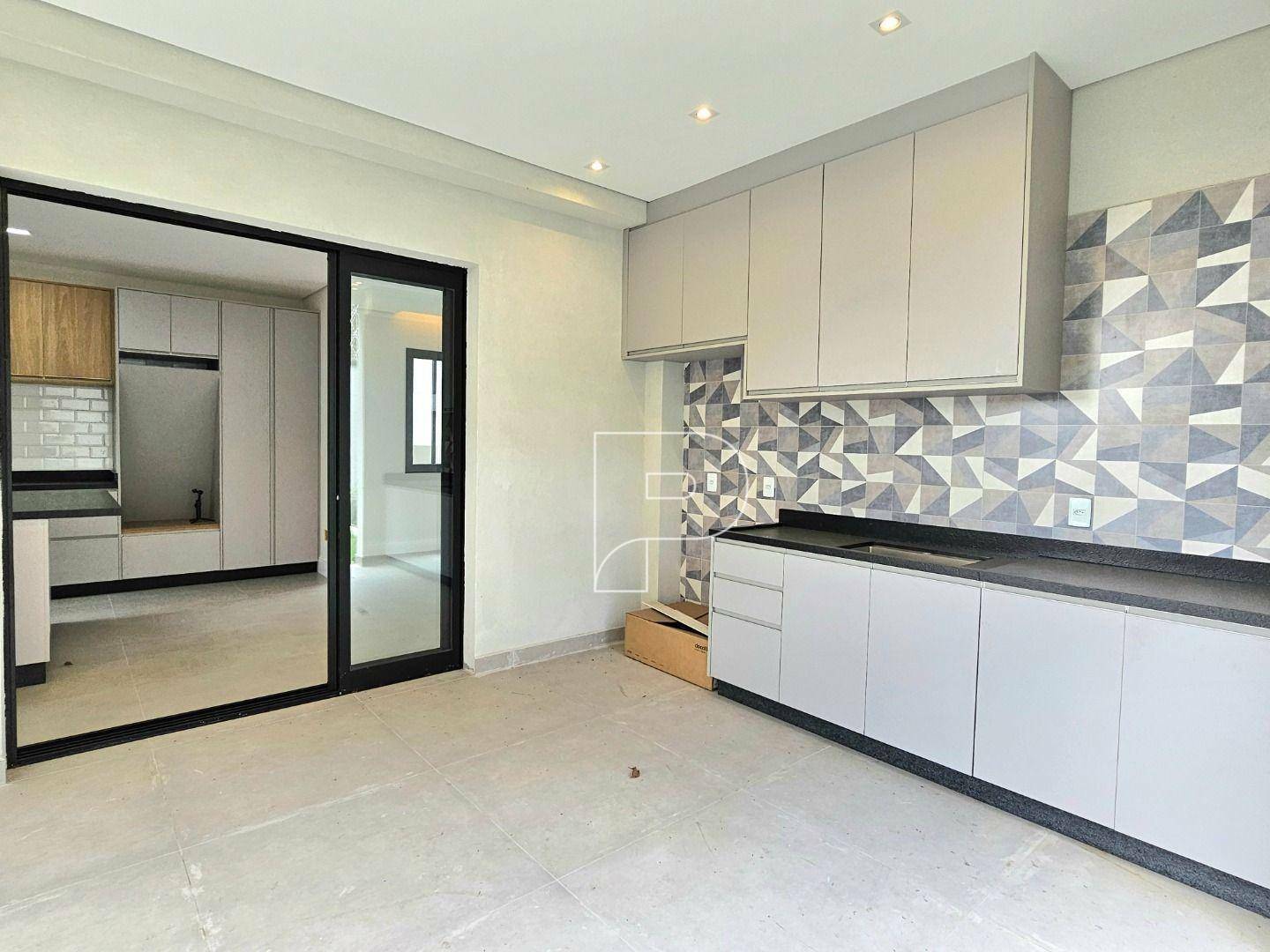 Casa de Condomínio à venda com 3 quartos, 326m² - Foto 15