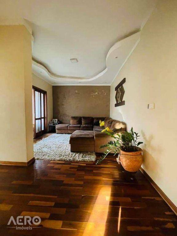 Casa à venda com 4 quartos, 278m² - Foto 15