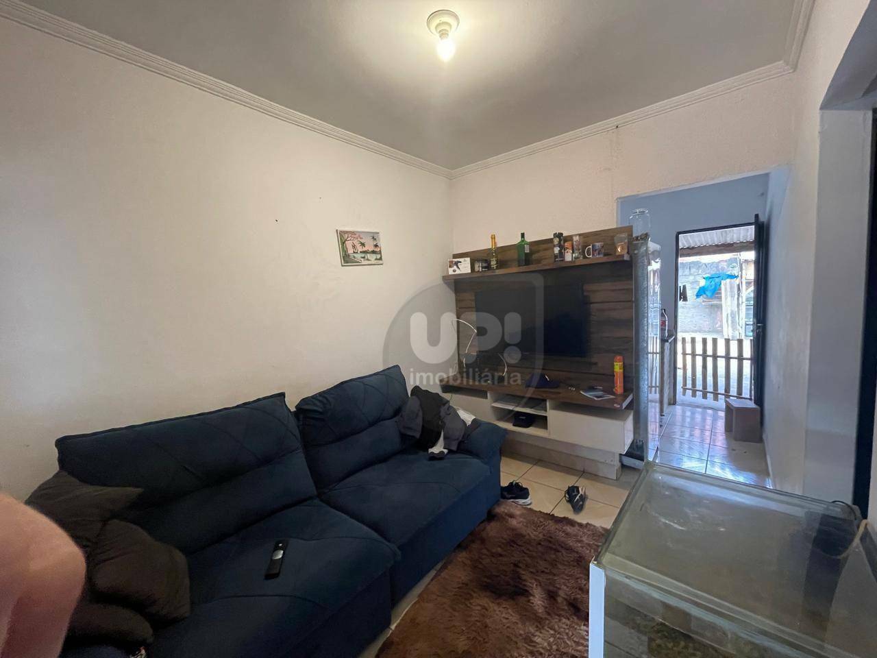 Casa à venda com 2 quartos, 50m² - Foto 1