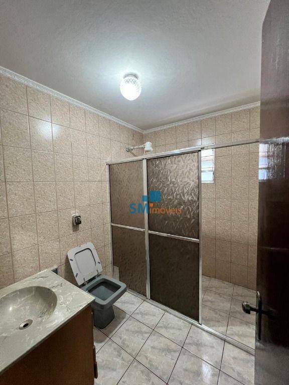 Sobrado à venda com 3 quartos, 250m² - Foto 42