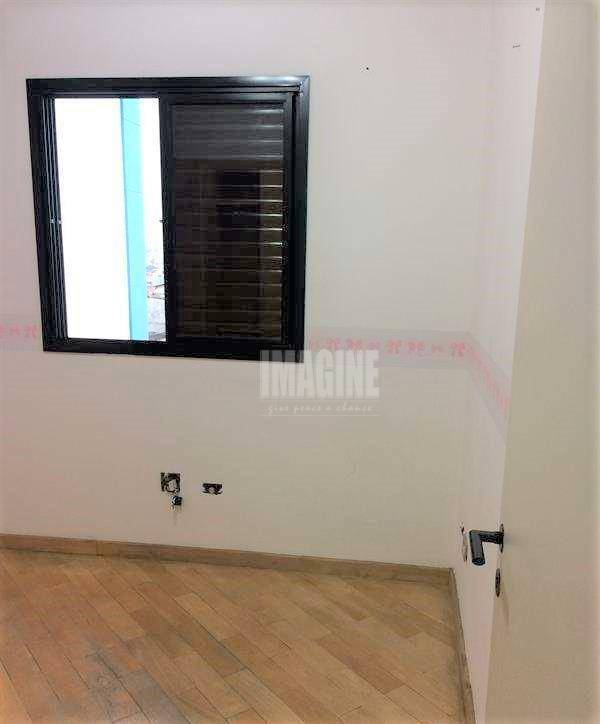 Apartamento à venda com 2 quartos, 56m² - Foto 12