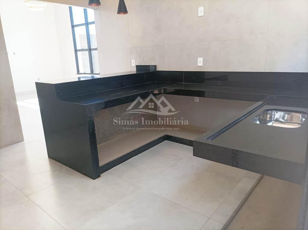 Casa à venda com 3 quartos, 251m² - Foto 11