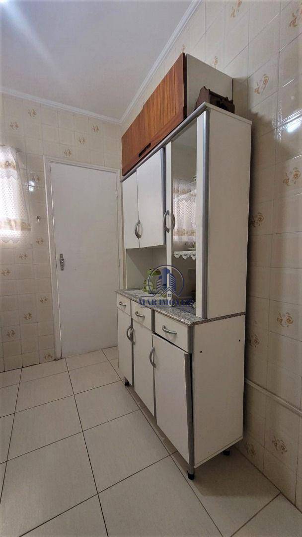 Apartamento à venda com 2 quartos, 75m² - Foto 13